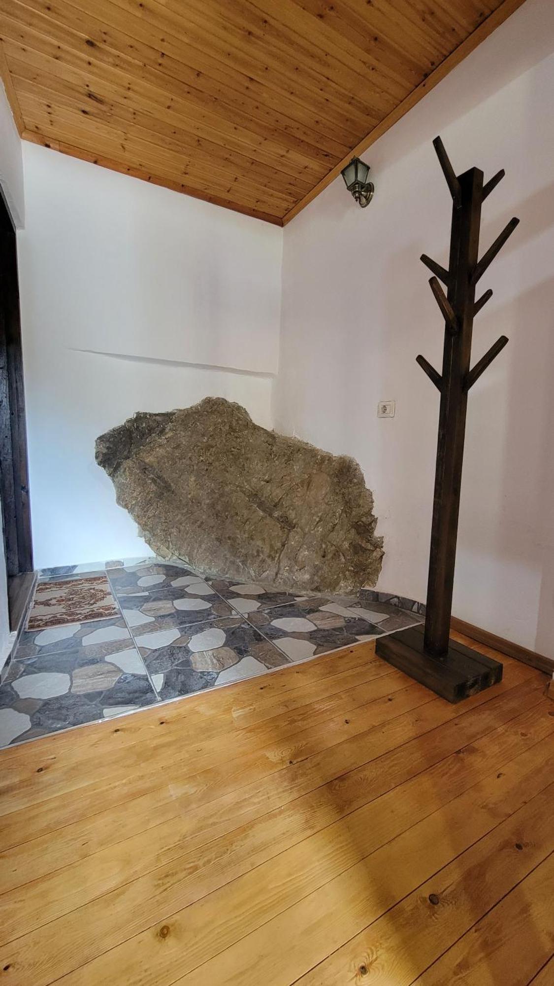 Guest House Mangalem Берат Екстер'єр фото