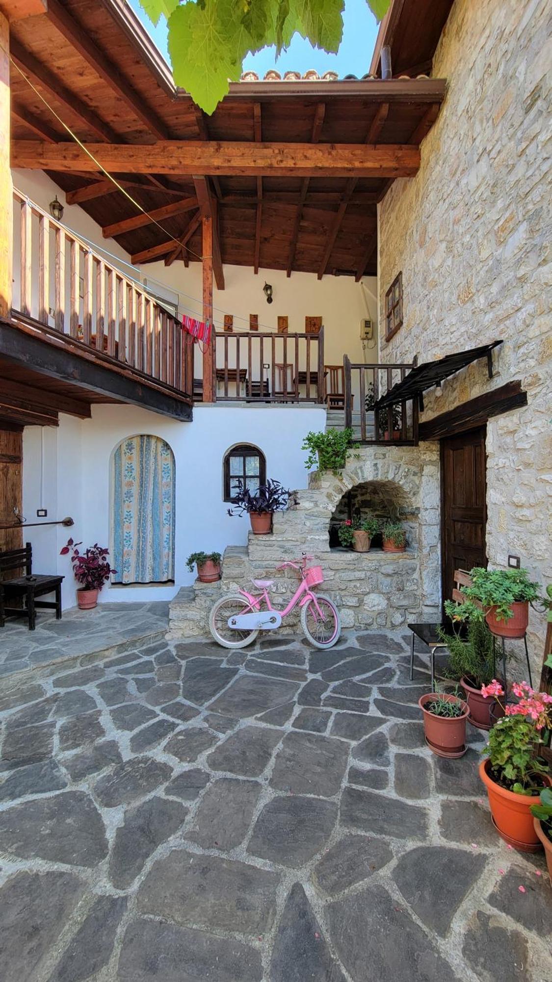 Guest House Mangalem Берат Екстер'єр фото