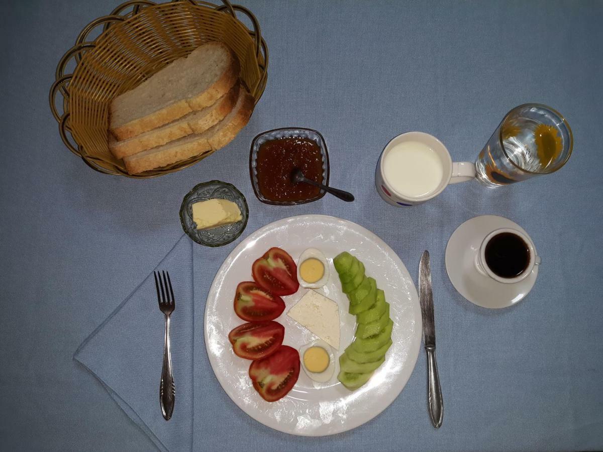 Guest House Mangalem Берат Екстер'єр фото